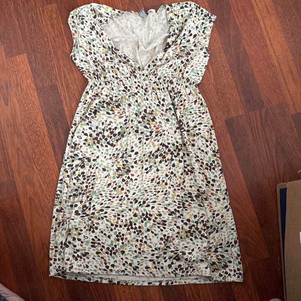 Chelsey dress size m